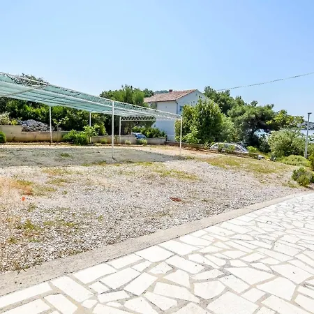 Silvana * Rogoznica (Sibenik-Knin)