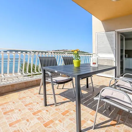 Silvana Apartament *