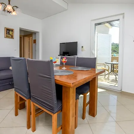 Apartments Silvana *